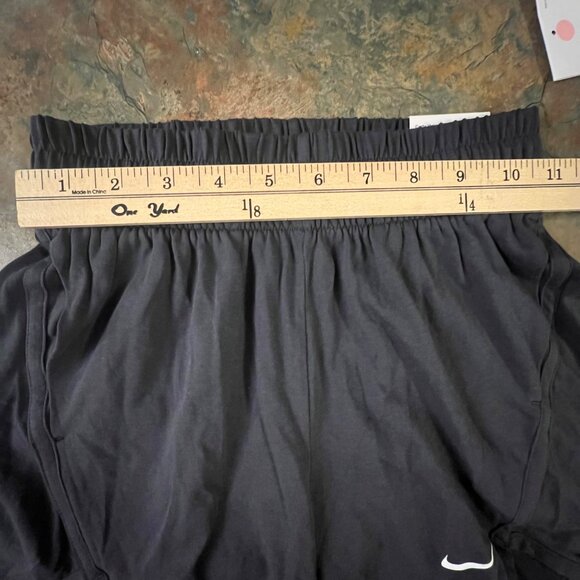 Nike Kids Training Shorts Small - Picture 4 of 8
